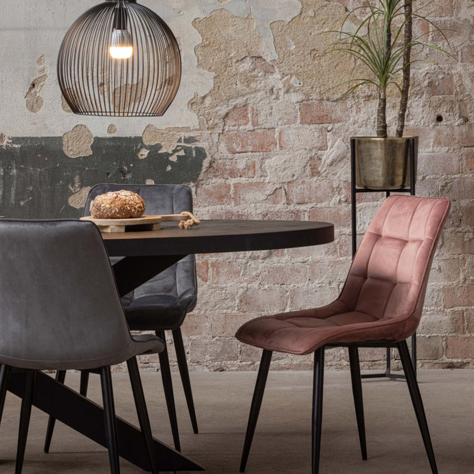 Mangoholz Esstisch Tulsa Schwarz Oval 180×100 cm Mahom