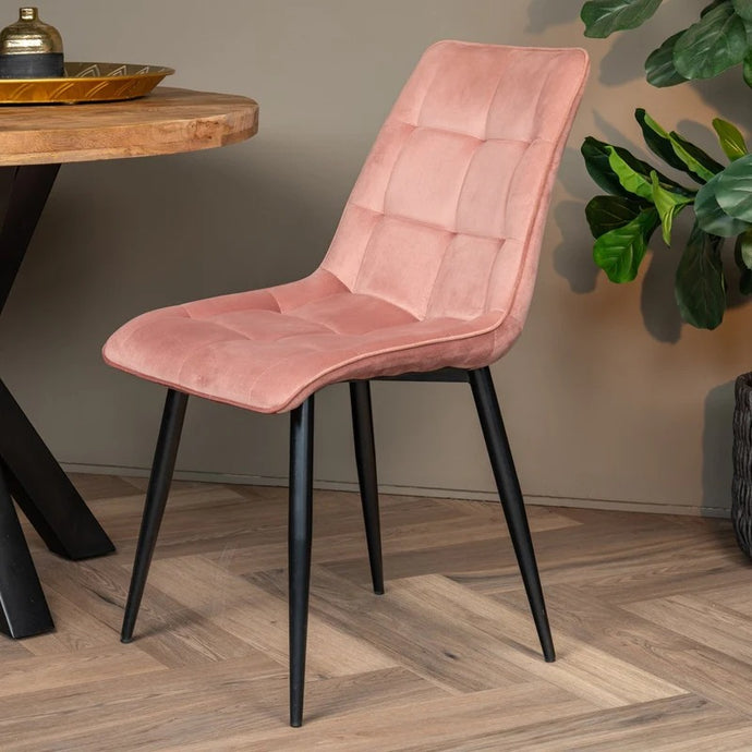 Esszimmerstuhl Nice Rosa mit schwarzem Fuß Mahom