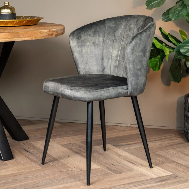 Dunkelgrauer Esszimmerstuhl ohne Armlehnen