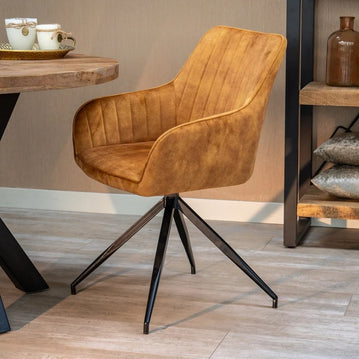 Esszimmerstuhl Cannes Cognac mit schwarzem Fuß Mahom